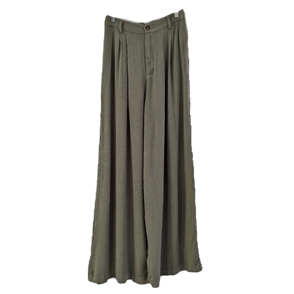 SHEIN Frenchy Pale Green Solid Wide Leg Pants Size 6 Size Medium NWOT - Picture 1 of 4